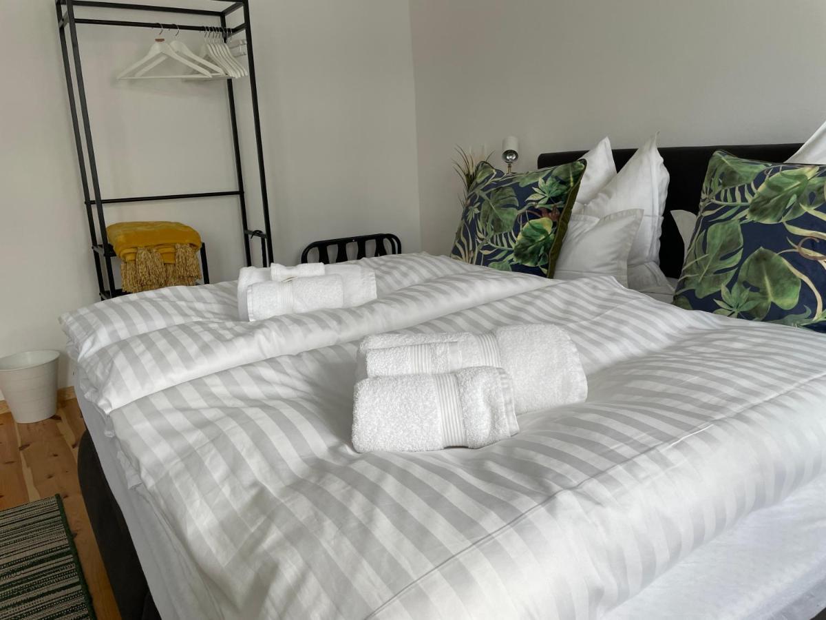 Voh Exklusives Wohnhaus Mitten In Vohenstrauss, Bis 8 Personen!!! Exterior photo